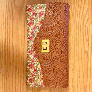 “Kimchi Blue” Hip floral clutch